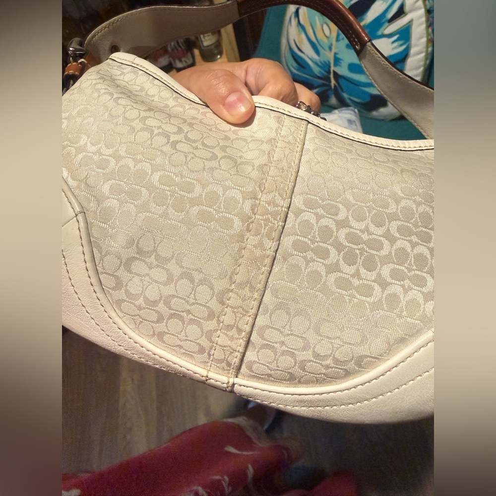 Vintage Coach Signature Jacquard Demi Bag White and brown small Hobo Purse - Picture 6 of 7